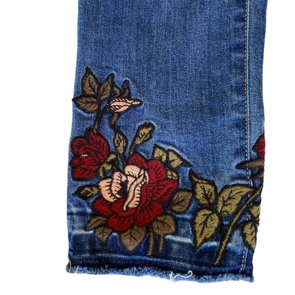 Flying Monkey Skinny Jeans Embroidered Roses 24 🌹 - Picture 11 of 12